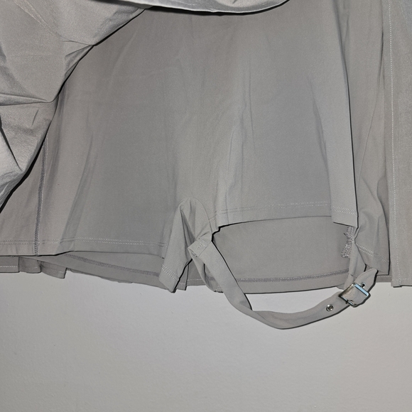 HALARA Pleated Mini Skort with Buckle Detail - Picture 3 of 7